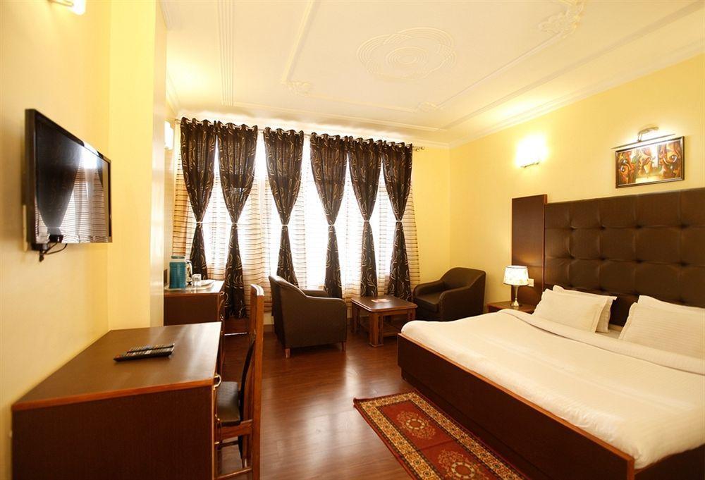 Bridge View Regency Hotel Shimla Bagian luar foto