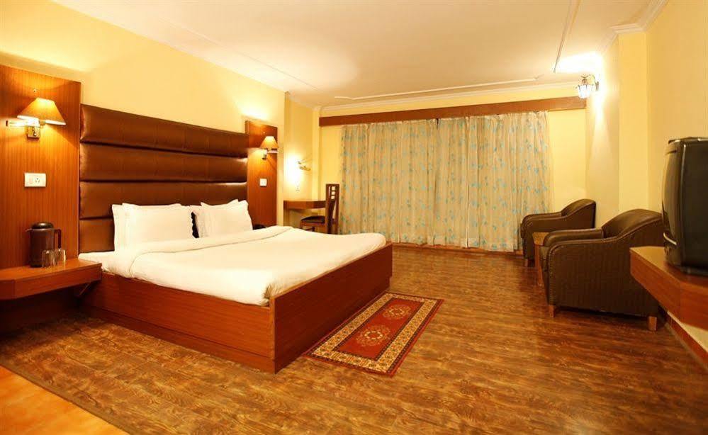 Bridge View Regency Hotel Shimla Bagian luar foto